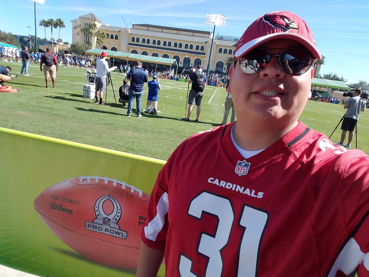 tomation's tweet photo. @DavidJohnson31 @AZCardinals Representing #BirdGang at #ProBowl https://t.co/eqRjzume3b