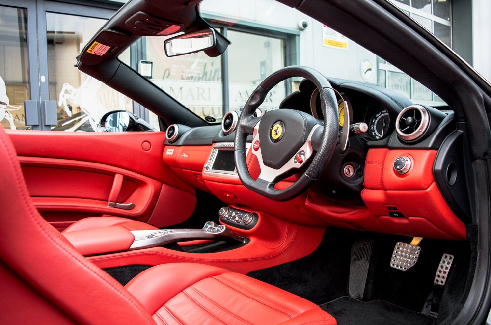 Amarisupercars's tweet photo. Ferrari California!
- 2011 / 60 Registered
- 4,795 Miles
- Exterior in Nero
- Interior in Rosso Leather
£104,995
https://t.co/wIDvDJCFdA https://t.co/CaKc4F0G6l