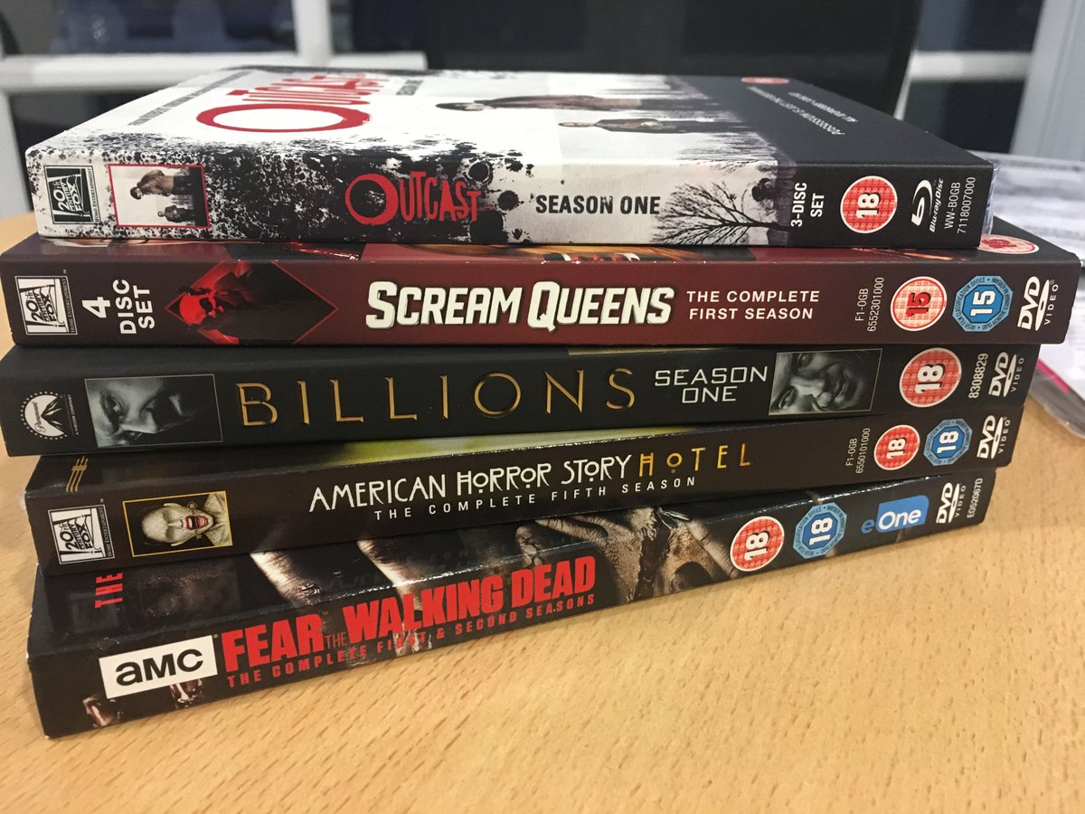 Follow and RT to be in with the chance of winning our TV box set bundle! T&amp;C's:bit.ly/2ktvYU9 #WinWednesday