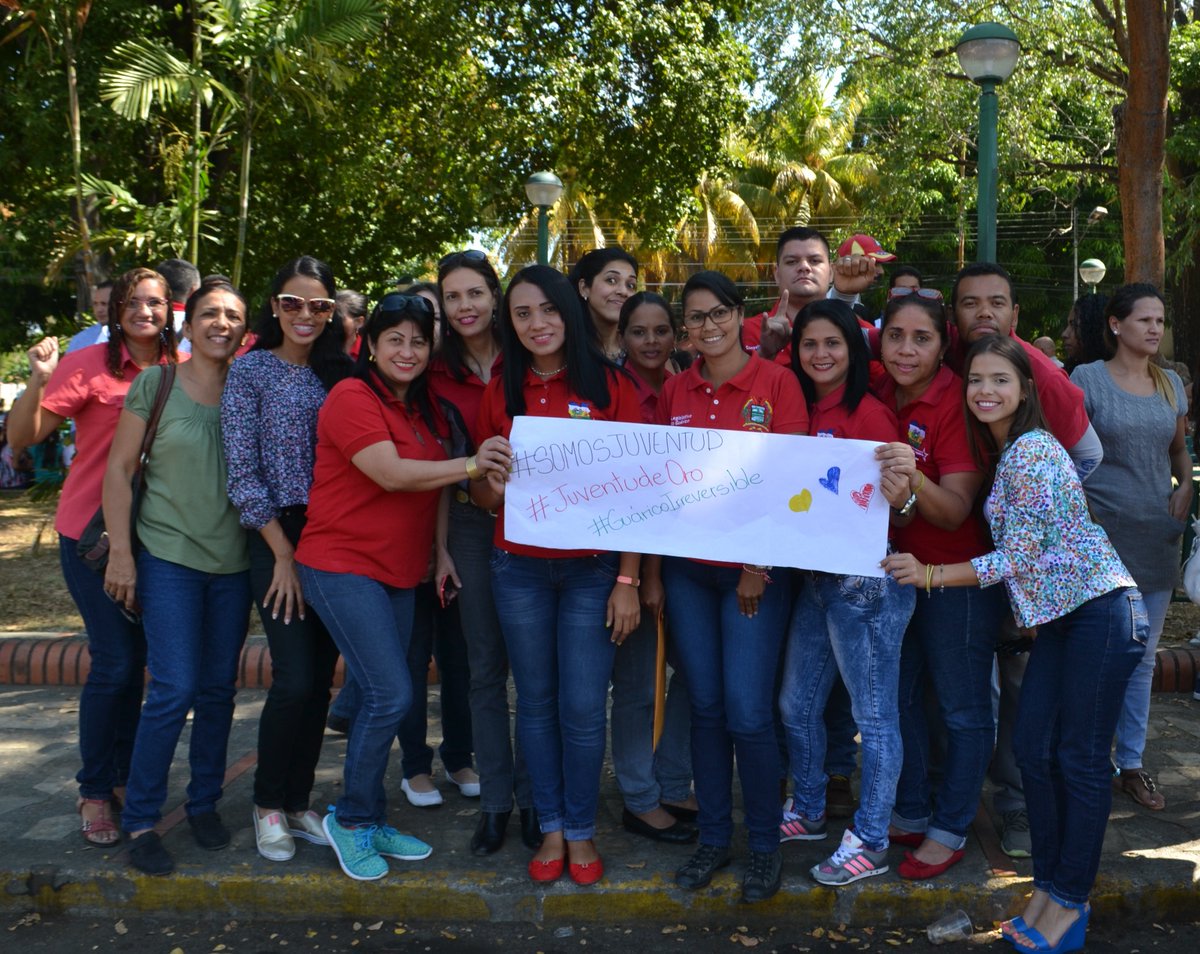 Continuamos en la Redoma de San Juan de los Morros defendiendo la Revolución
 #GuáricoTierraDePaz
