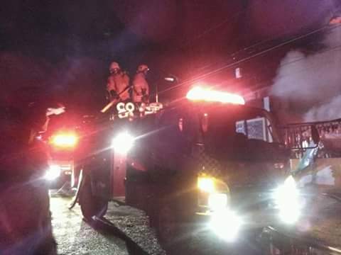 van_munir's tweet photo. 23.30 info #KEBAKARAN objek gudang plastik Jl. Mulyosari Timur 95.
12 unit Damkar dilokasi
@infosurabaya @humassbyraya @TwetPolisi https://t.co/siK9VuA3lq
