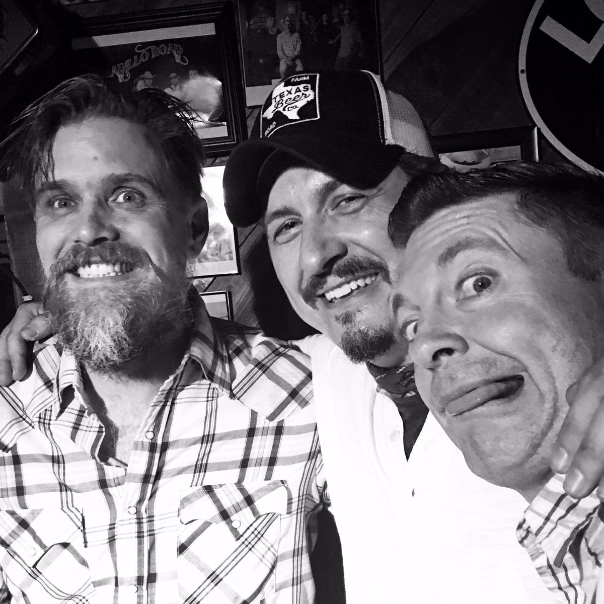 themduqaines's tweet photo. Happy Hour Y'all. Tomorrow night at The Little Longhorn #atx #happyhour  #countrymusic https://t.co/PSQvR2grUx