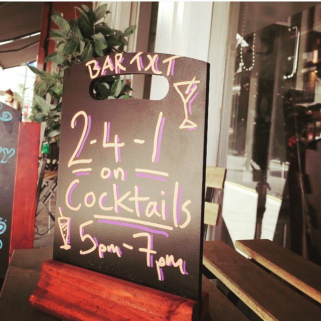 BarTxtBarTxt's tweet photo. What's not to love? ❤️🍸🍹❤️️
.
#bartxt #croydon #happyhour #cocktails #southendcroydon #txt… https://t.co/LUYvtIMclZ https://t.co/yyCog6K8q7