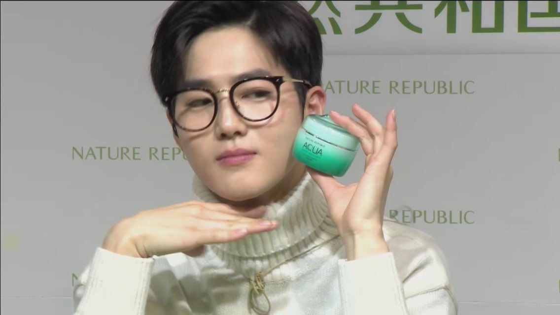 bbhsyjosh's tweet photo. จุ๋มใช้แล้ว จุ๋มใช้ดี ครีมดีๆที่จุ๋มบอกต่อ รีวิวถล่มทลายจากพี่ๆวงชายนี่ สมัครเป็นตัวแทนขายได้แล้ววันนี้ รวยแน่! รวย! #StaroftheUniverse https://t.co/6tRflVNuVw