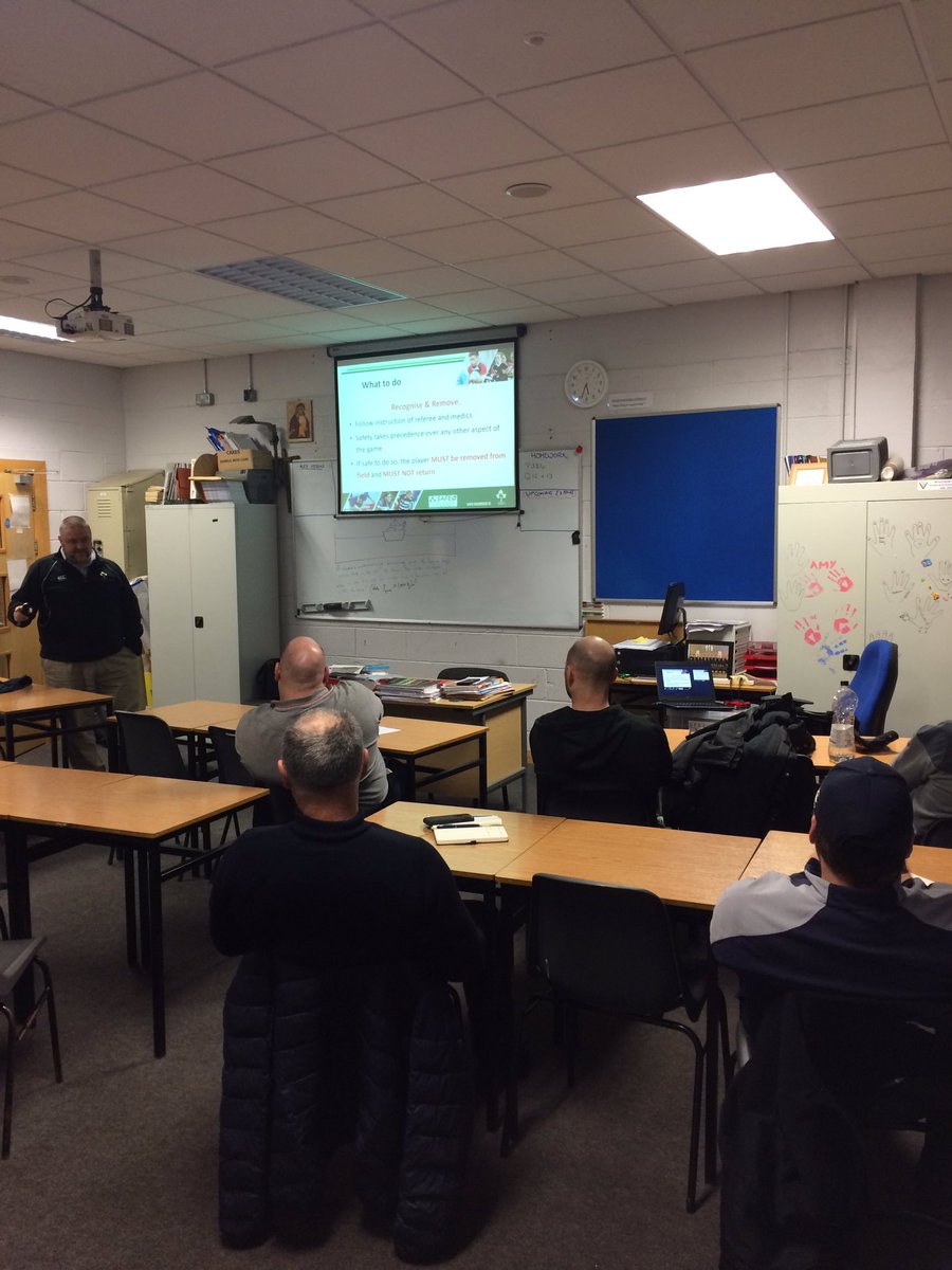 e_hogie's tweet photo. @IRFUSaferugby #RefSMART course being delivered to @LeinsterBranch schools in @NewCol_Official today https://t.co/xmII3YMoZl