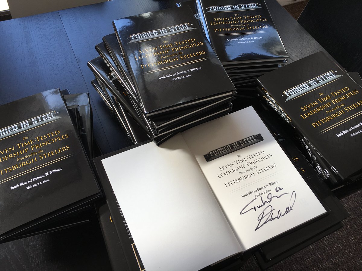 @TunchIlkin and @DamianwWilliams just signed more copies of Forged in Steel. Get your copy at minerdpublishing.com/signed_copies.… #GetForged #Steelers