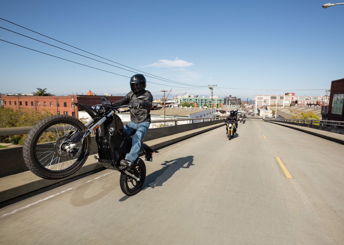 Happy #wheeliewednesday