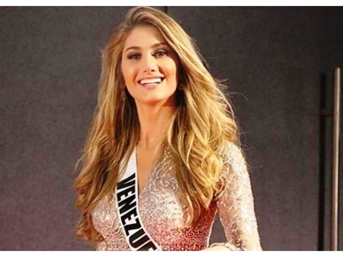 RosaMaria_'s tweet photo. Hermosa Mariam Habach recuerden RT o publicar para sumar votos! #MissUniverse #Venezuela https://t.co/1Pp0SVO7Yi