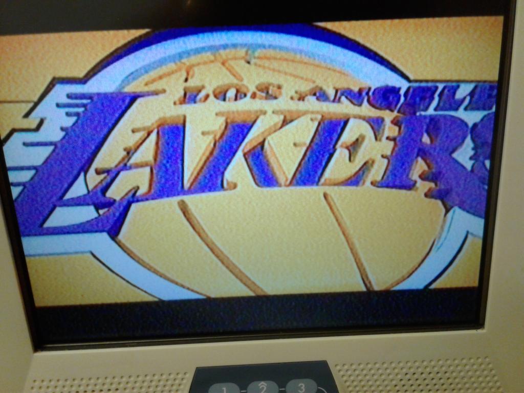 luvdagame54's tweet photo. @Lakers on @espn 2night https://t.co/s74cYX8bGe