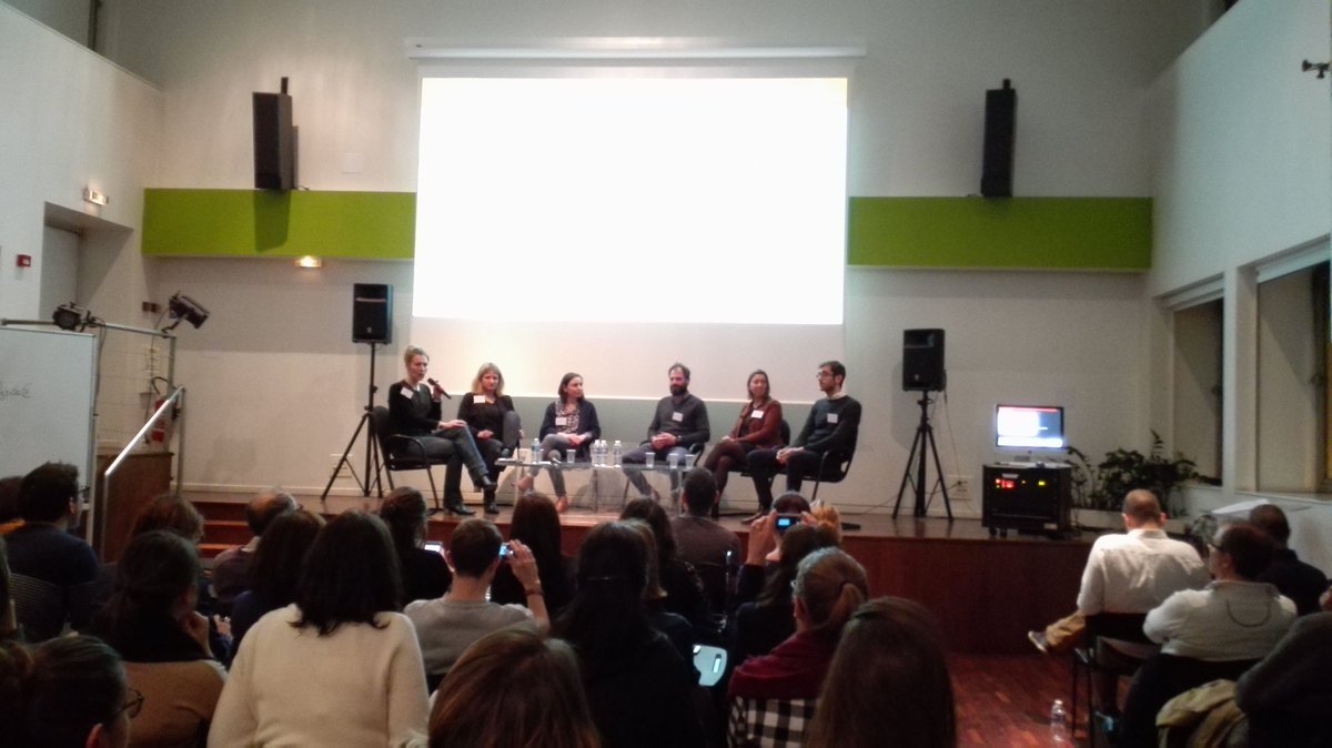 CharlotteBagard's tweet photo. En direct de la table ronde "comment mettre en place un plan d'action #influence #digital ?" #InfluDigital https://t.co/0gNLIGLd20