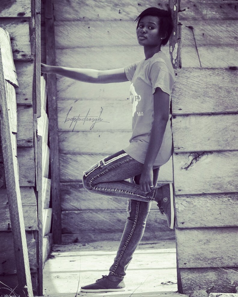 bqstudiosgh's tweet photo. Shoot with @bqstudiosgh next top model photo credit #braqofi model #naaborley https://t.co/vCOpsCuoFn