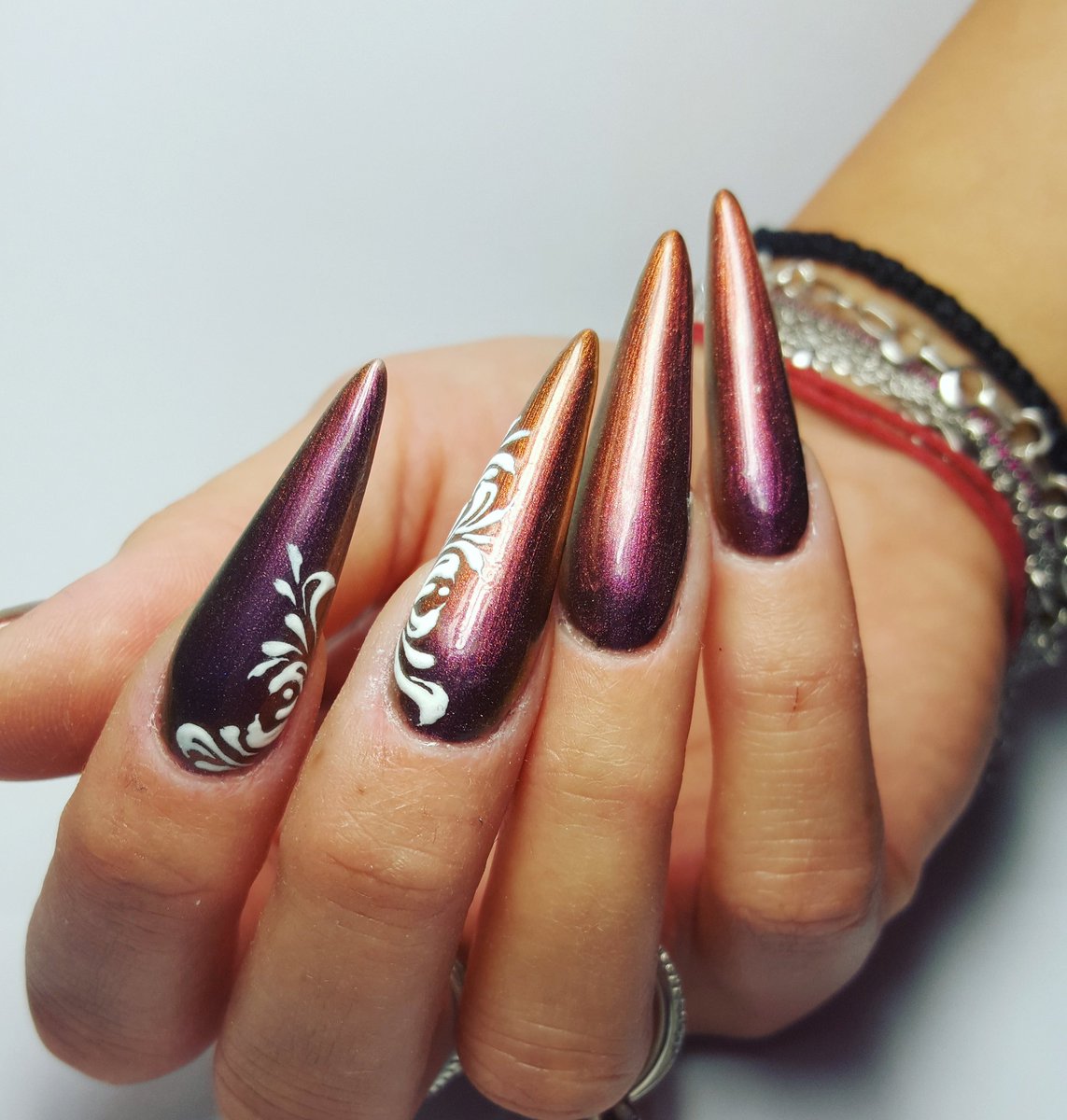 Andreea_Ai's tweet photo. @nailshopro @CNDLondon @ScratchMagazine #showscratch @helenabiggs @yournailsmag https://t.co/wyduKWKeH6