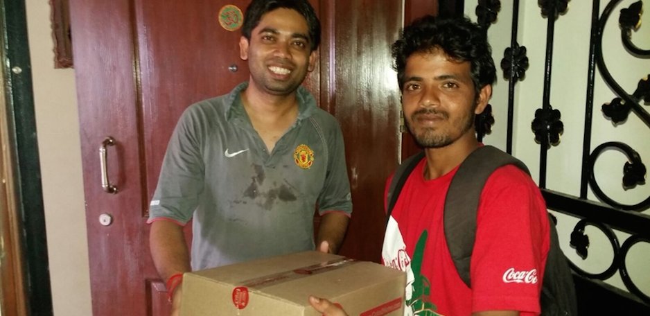 CocaColaCo's tweet photo. Coca-Cola at your doorstep! Check out the expanding #Coke2Home online ordering and delivery system in India https://t.co/fcAEUxanNg https://t.co/94GZC4iFBB