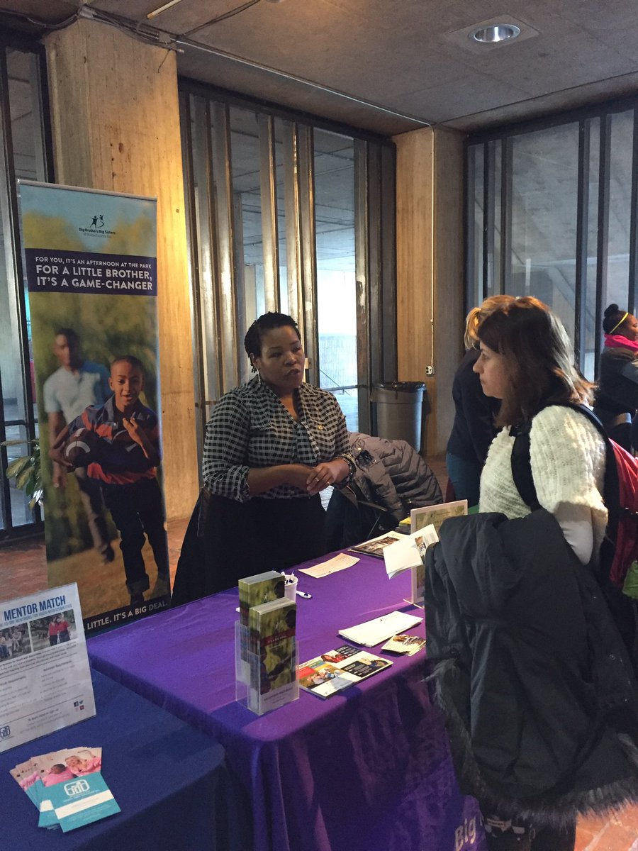 WendyAnnFoster's tweet photo. @bbbsmb Chris Jones recruiting our next Big Brother and Sister! #bostonmentors @marty_walsh #addalittle https://t.co/Z3aNhkQywI