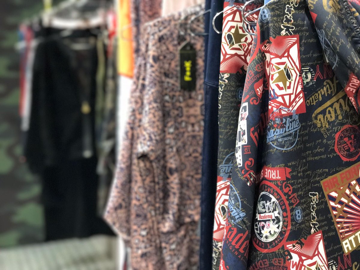 FKPROJECT1's tweet photo. #PittiDiary
A colour explosion at our #Pitti stand. Do you like it?
#effek #effekstyle #newcollection #effekcolours #pitti17 #effekdetails https://t.co/hq9IM3eZtH