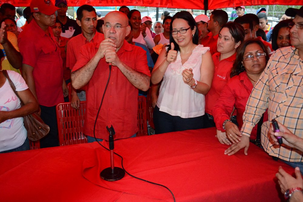 En #GuáricoTierraDePaz defendemos nuestra revolución de la mano de nuestro Gob. <a href="/rerchacin/">R. Rodriguez Chacin</a> y nuestra diputada de la Patria <a href="/uhcarola/">Carola Martinez</a>