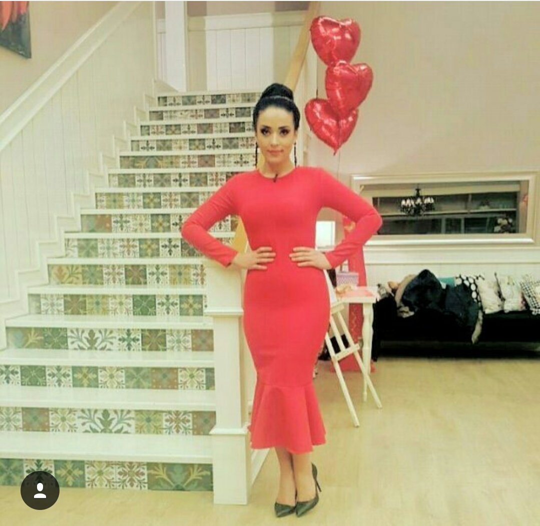 #hazsem bir kırmızı bir insana bu kar mı yakısır azall 😍❤