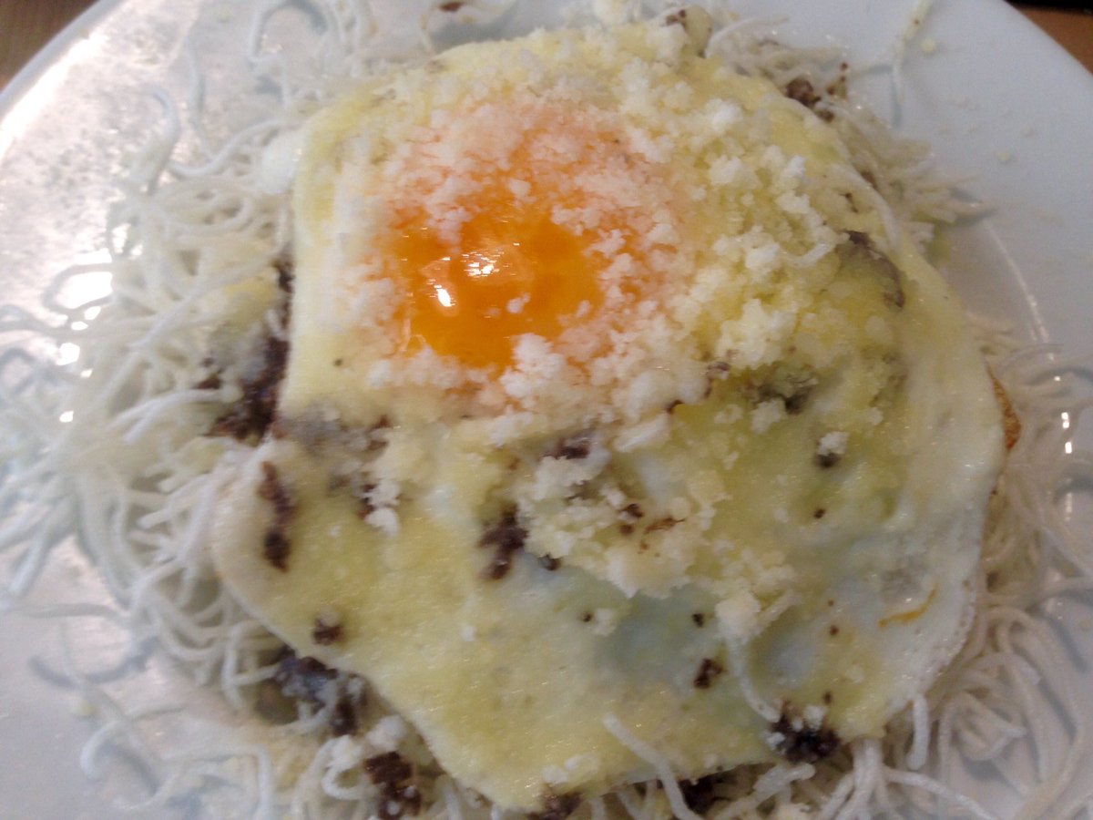 LasCosasdNiceto's tweet photo. Muy buen menú del día en Home Restaurante, calle Ibiza 41. Madrid. La mussaka, un espectáculo!!! https://t.co/JIzkheZXgP