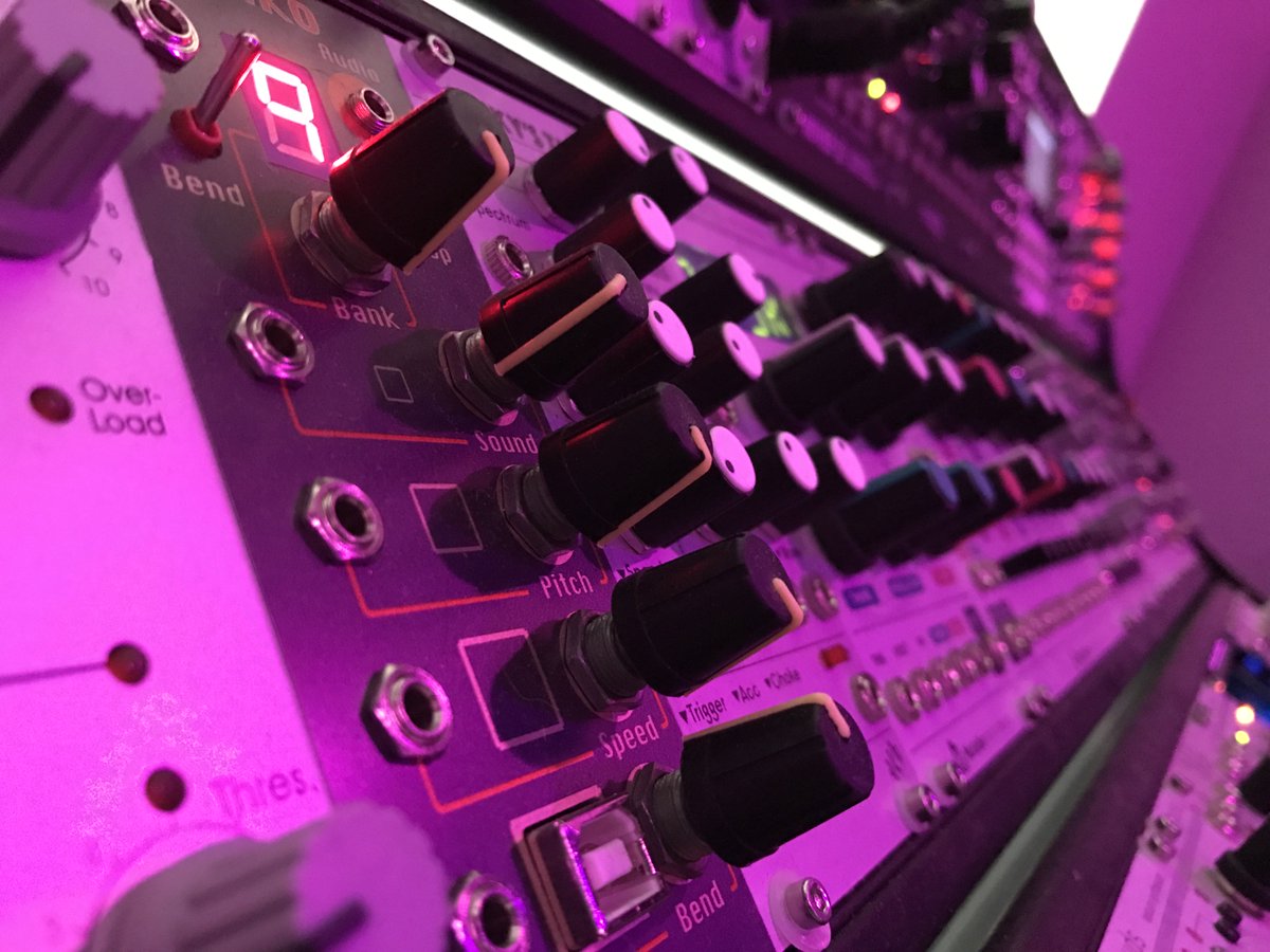AuralImperative's tweet photo. More Modular in the Studio! #modular #synth https://t.co/tFp9aMYGrD