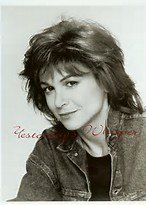 Dinah manoff Happy Birthday to Dinah Manoff! She is best known for her roles in Grease, Soap and Empty Nest. 