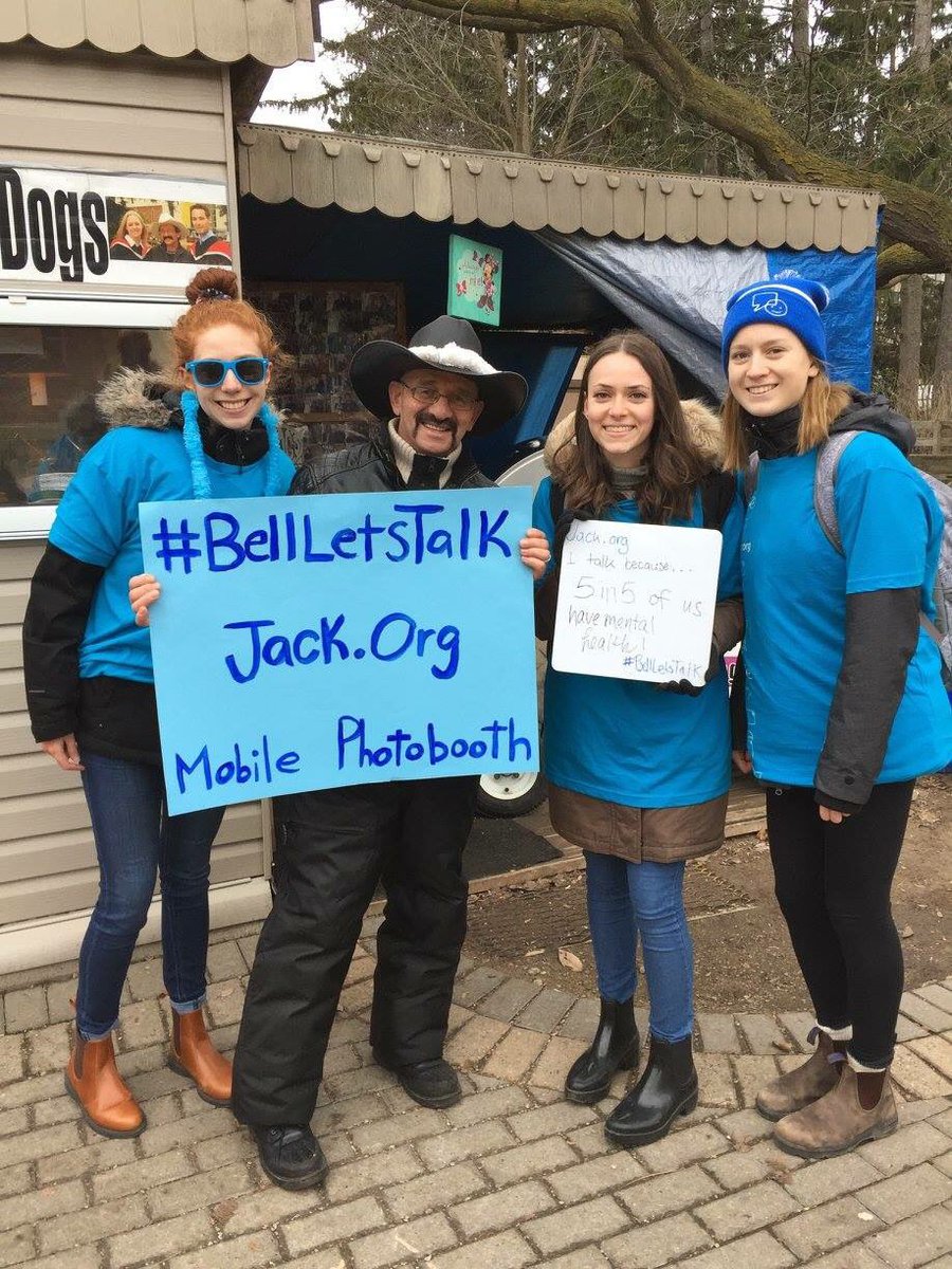 jackorgguelph's tweet photo. Even UoG celebrities participate in #BellLetsTalk day! https://t.co/zOb2LHXi7y