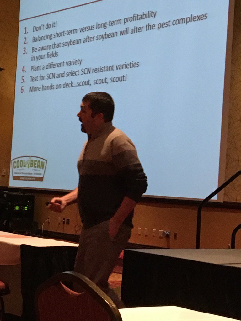 LauraGailRowe's tweet image. Always engaging and informative to hear Dr Shawn Conley @badgerbean #GMKAgronomyConference @FSServices