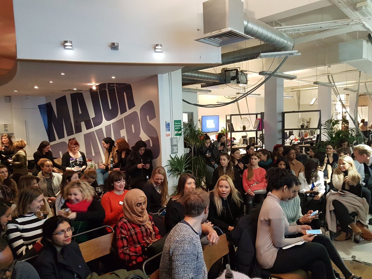 Full house for our first <a href="/shesaysuk/">SheSays UK</a> event of the year.  Hell yeah. Now let's set some 2017 goals with @ZoomlyKeepUp at <a href="/MajorPlayerJobs/">Major Players</a>