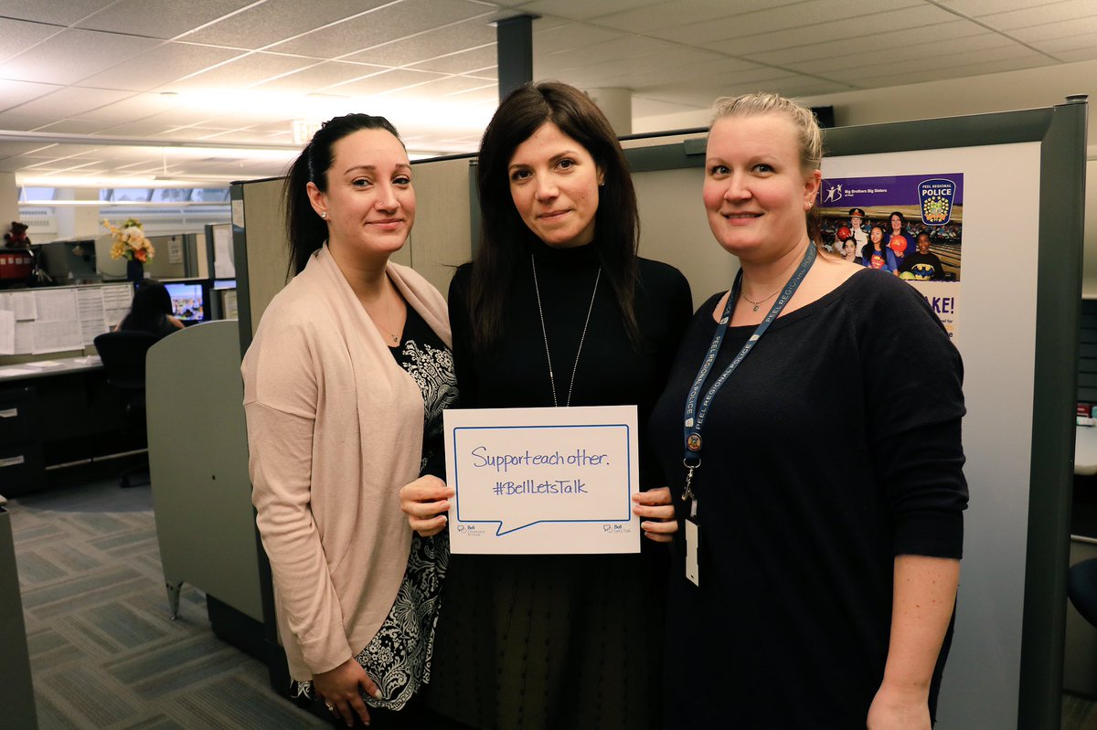 PeelPolice's tweet photo. 1 in 5 Canadians will experience a form of mental illness at some point in their life. #BellLetsTalk #support #talk https://t.co/cLmZRhq4Ng