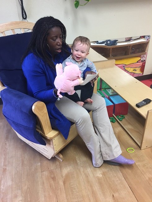 ChildcareNetwk's tweet photo. There are so many smiling faces in our Infant Room at school #80! #BrightBabyCurriculum #InfantProgram https://t.co/LtZAoekNGs