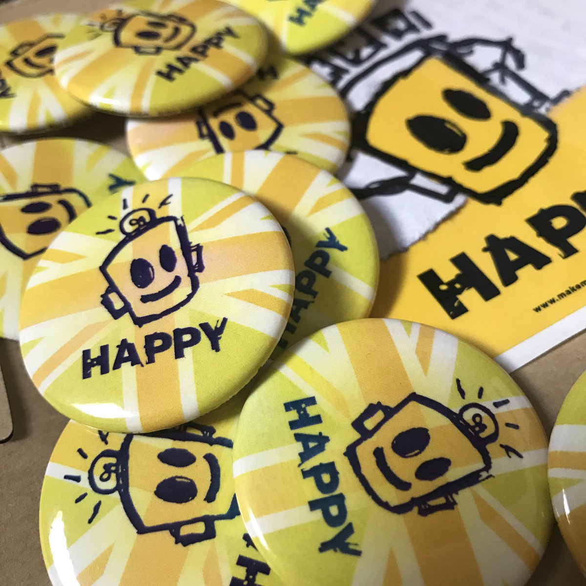The new London HAPPY button arrived from <a href="/PureButtons/">Pure Buttons</a> arrived. They'll be headed to London with us. #happydocmovie