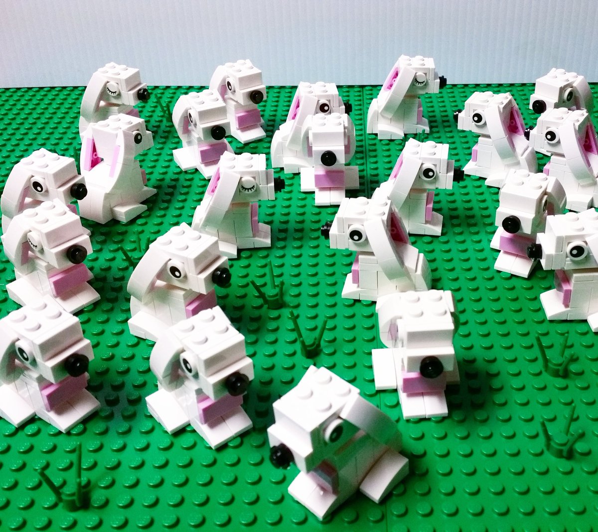 MariannAsanuma's tweet photo. Oh dear, I think I have a bunny problem 😃 For sale @BricksLa this weekend and soon online #bunnies #LEGO #bricksla #modelbuildingsecrets https://t.co/CiZDntHfM3
