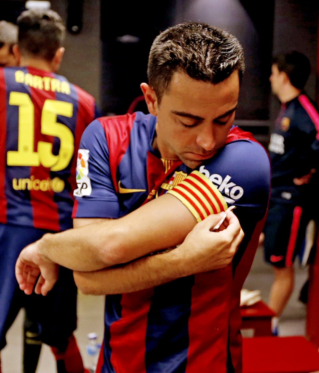 DonNahuel's tweet photo. Feliz Cumpleaños Maestro! 🔴🔵 #Xavi37 https://t.co/mHXexc5pB6