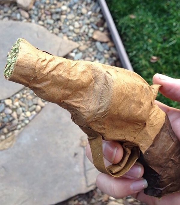 HillBellyDeluxe's tweet photo. Wyd after you smoke this? https://t.co/HtBLfKl634