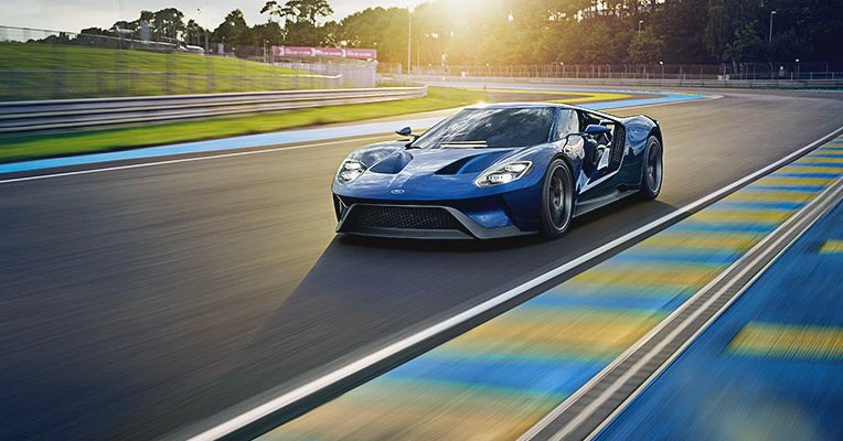 CartripMX's tweet photo. Nuevo Ford GT, de lo mejor de esta década.
-647hp
-550 lb-ft https://t.co/b7GBCNQFBq