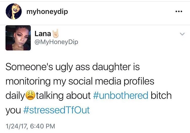 shaaalynx's tweet photo. π someone's UGLY ass daughter . .. #factooo https://t.co/NuvRXOdl8g