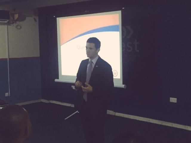 MESTAfrica's tweet photo. Paul's hot tip for visa interviews is "tell the truth, tell the truth, and tell the truth". #MESTtalks 🇬🇭 🇺🇸 https://t.co/Gj9hbCcBgm