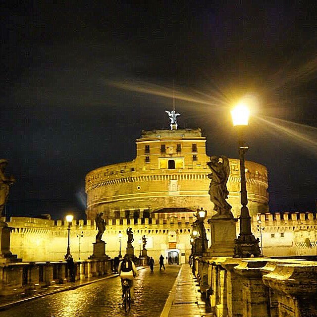samerz963's tweet photo. Two whole years since my trip to Rome. Can I go back? Like right now? #escapetheweek #wishfulwednesday https://t.co/yjLIRwwz43
