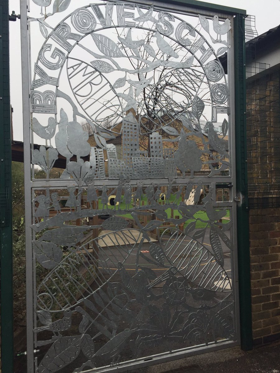 CelineFerot's tweet image. Har besøgt Bygrove primary School og sikret mig at alt er klar til tur 13 ( læringsteknologier, feedback og inklusion) @dk_bett