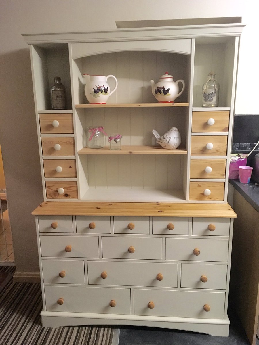 shabilous's tweet photo. Gorgeous pine dresser painted in frenchic sugarpuff. Delivery available for a small fee. £325 #dresser #shabbychic https://t.co/tgxAQPC5Zf