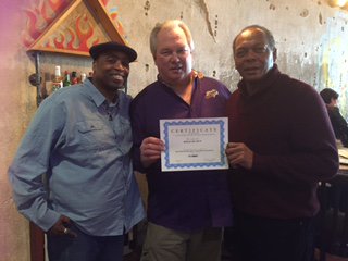 TheHutMHK's tweet photo. We are a certified sponsor of Wonder Workshop! Thanks to you, our loyal customers!
#GeauxHut #WhoDatHut #downtownmhk #local #fundraiser https://t.co/EjMy4wRnAu