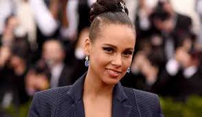 Happy Birthday to the one and only Alicia Keys!!! 