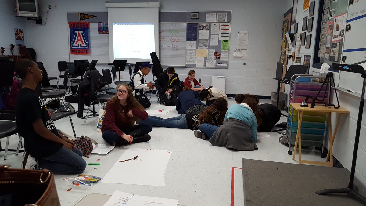 It's that time again! Wooden roses for valentine's day! <a href="/NBWhiteSMMSPrin/">Nancy White</a>