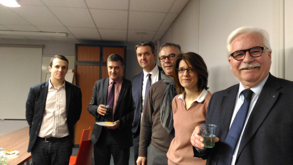 FLaubray's tweet photo. Galette des rois avec les entreprises adhérentes au parc d'activité ADEFLOR # partenariat#emploi https://t.co/gUqhDaWRng