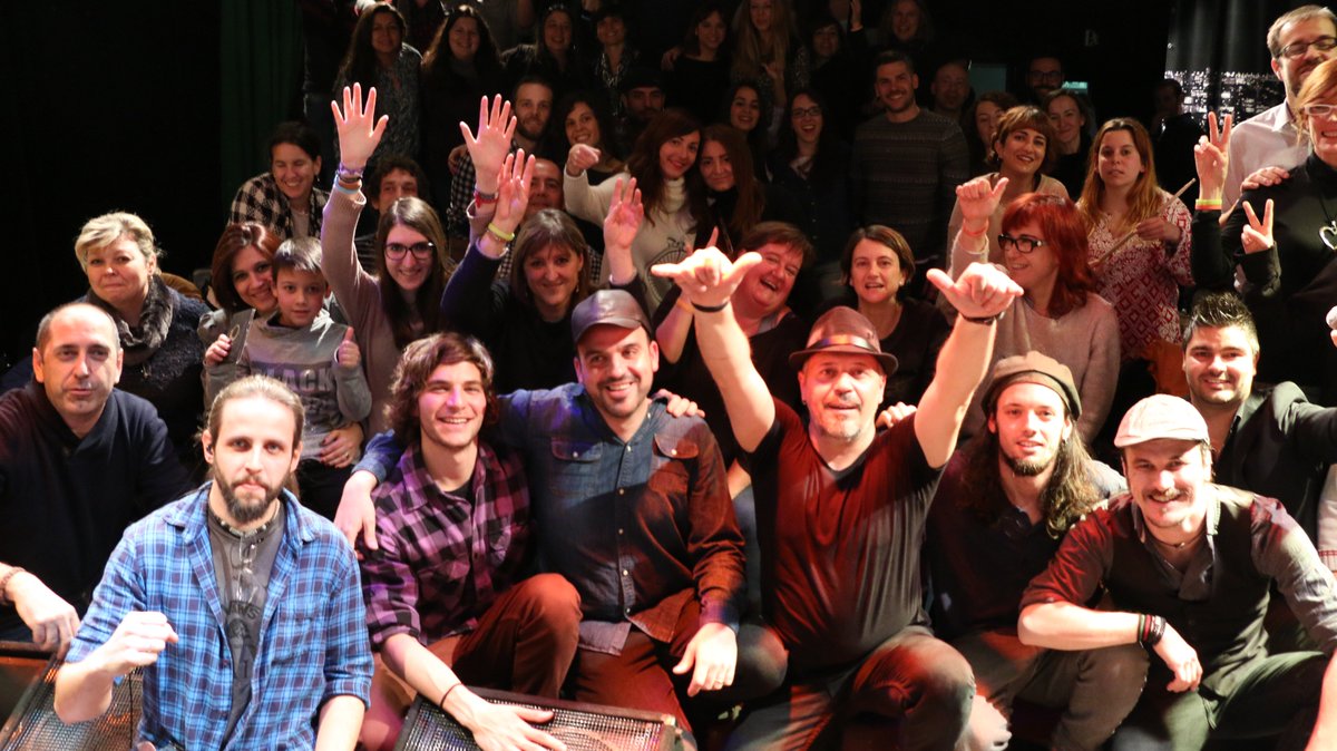 Després d'un festiu #LOS40Backstage amb El <a href="/ProjecteMut/">Projecte Mut</a>, tenim la primera foto-finish del 2017!