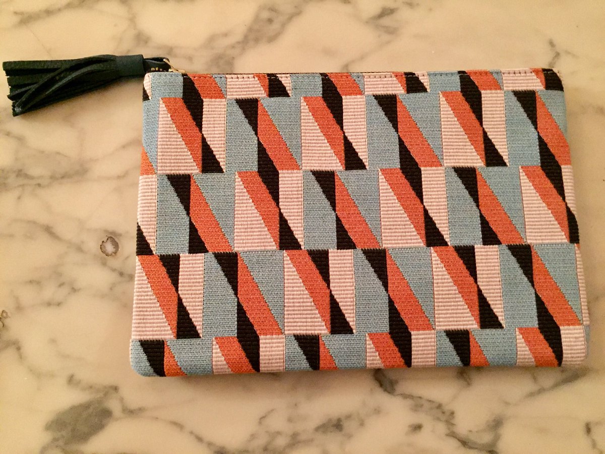 Véronique Lorelle tweet media