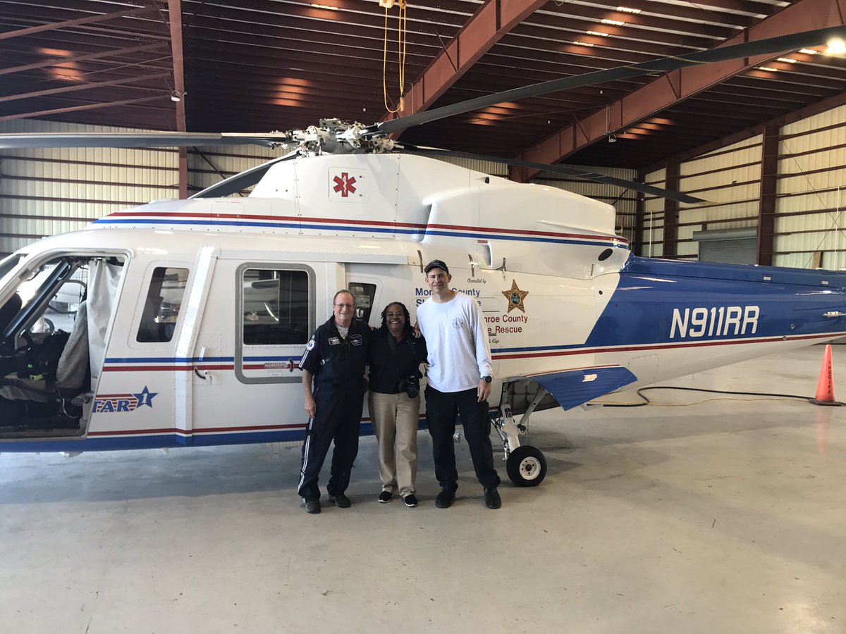 RT_Rick's tweet photo. Learning #flightmedicine w @Go2MECA. Wearing my throwback @HopkinsPICU #ECMO shirt. #RRT4LIFE #FlightTherapist https://t.co/NTf9HFbS20