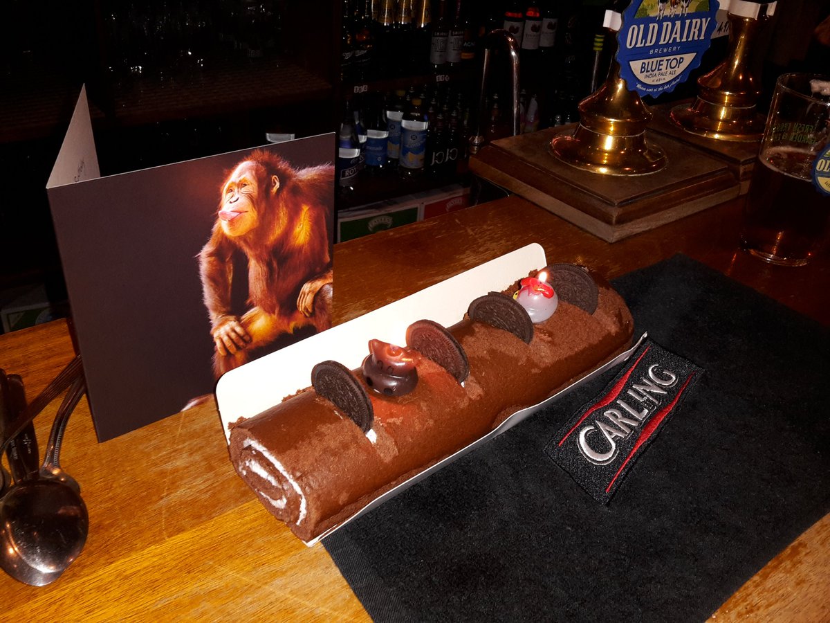 StephenPDavies's tweet photo. @Modern_Gent - Birthday Boy's cake. https://t.co/JHIEJYAkzr