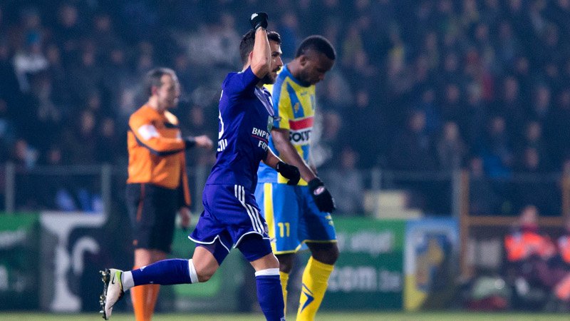sportbe's tweet photo. RUST Westerlo-Anderlecht 1-3 #wesand #jpl
Volg live https://t.co/PAo8hHKwQW https://t.co/9RUJLlkCYw