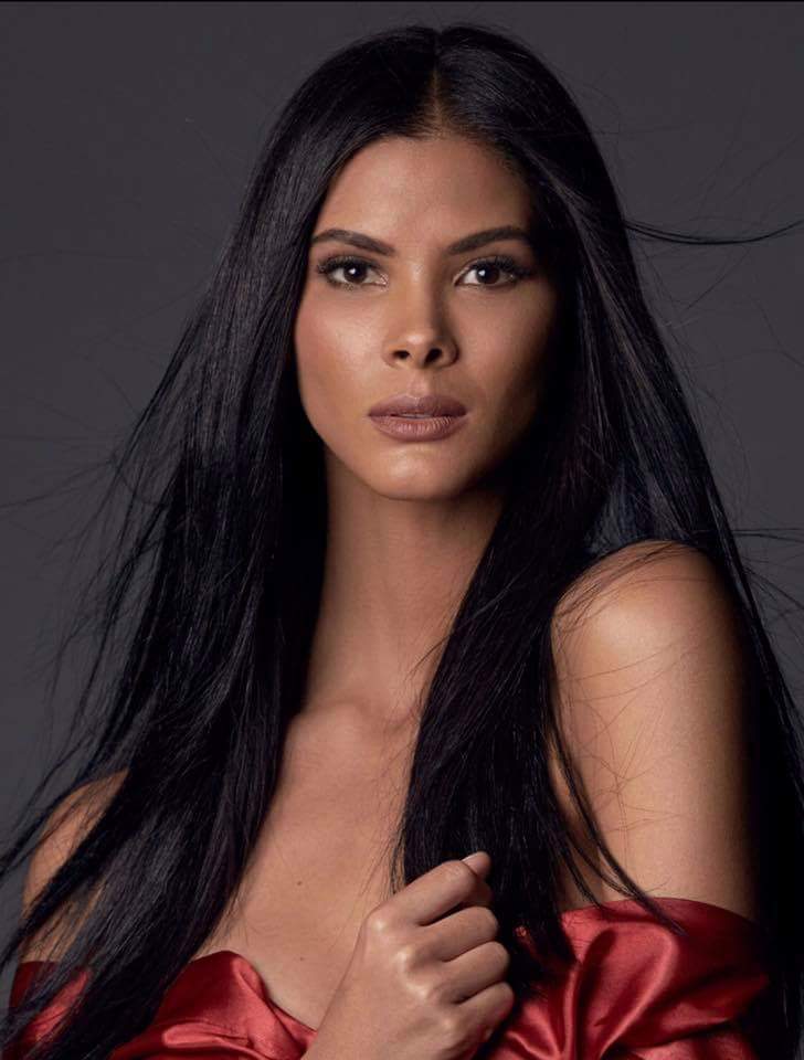 yokaelisa's tweet photo. #MissUniverse  #DR 9😚💖👑 https://t.co/GOo85H4BkD