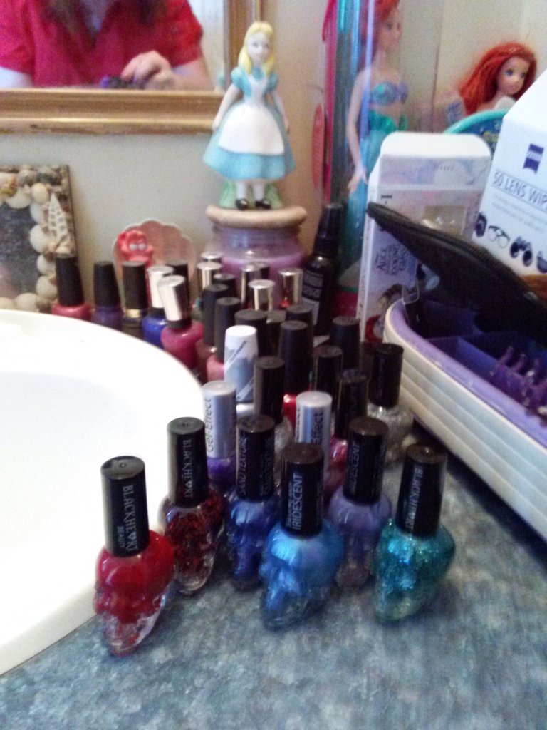 KateSimonwriter's tweet image. Shopping spree!  #IMayHaveIssues